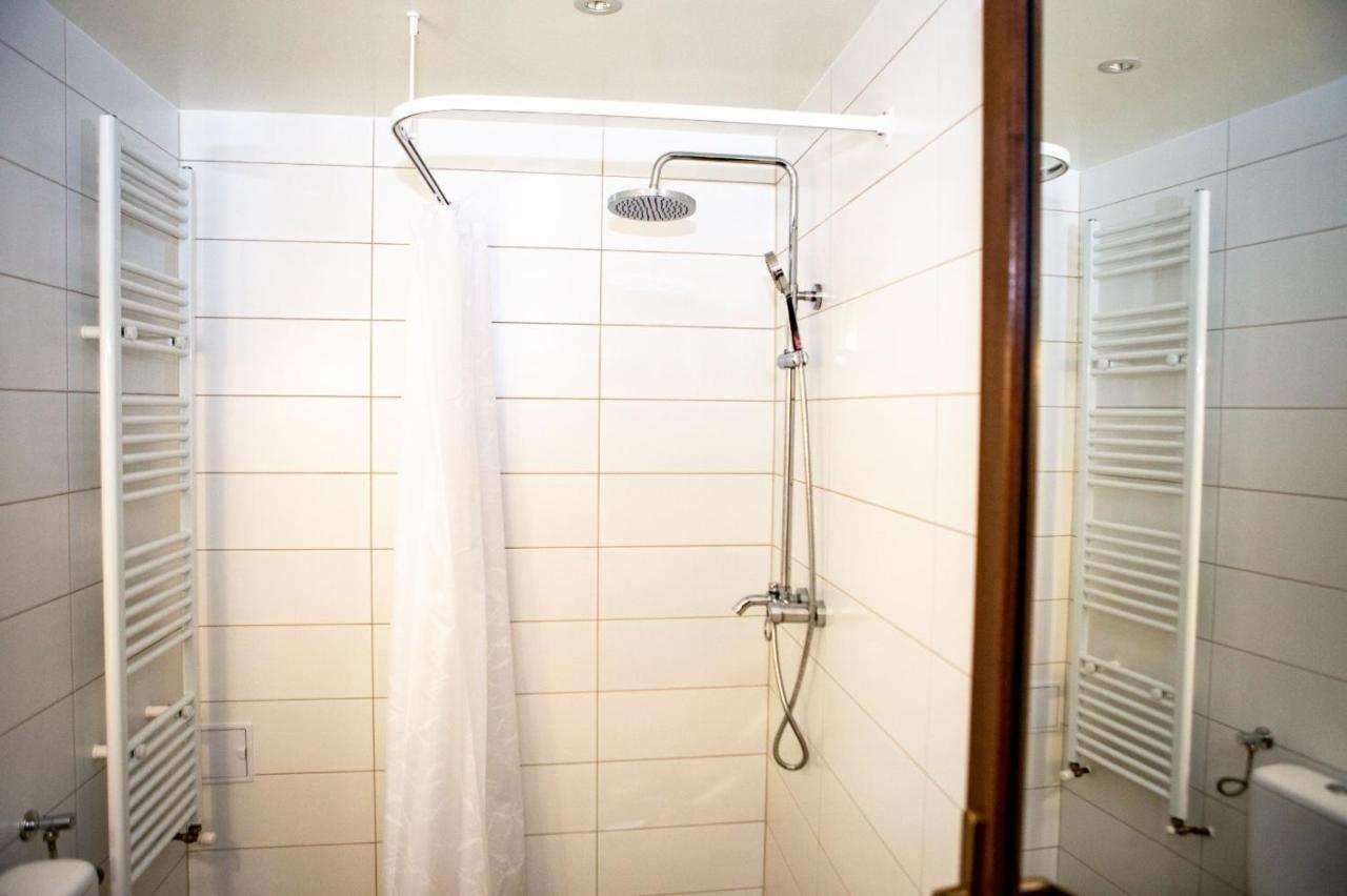 Vila Swe Sar Hotel Curtea de Argeş Eksteriør billede