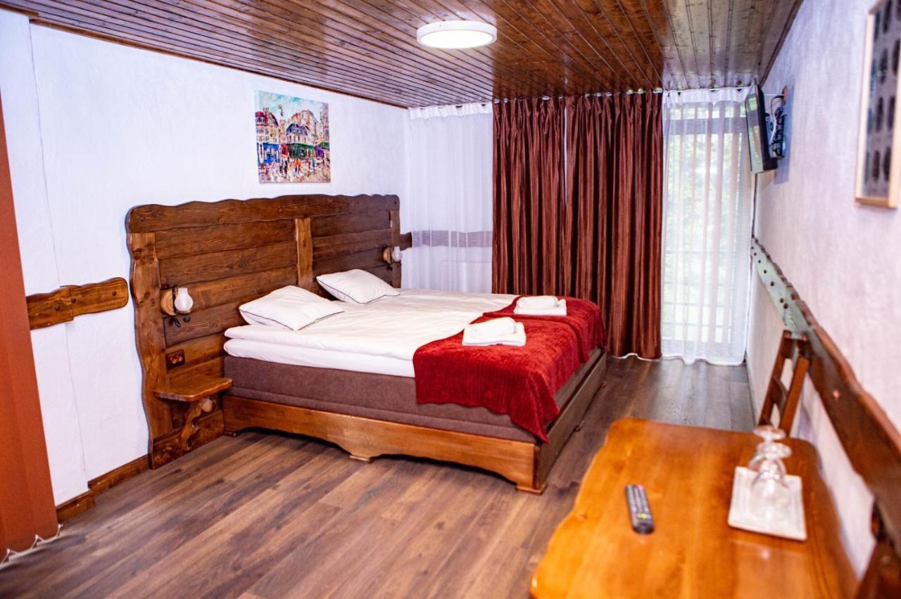 Vila Swe Sar Hotel Curtea de Argeş Eksteriør billede