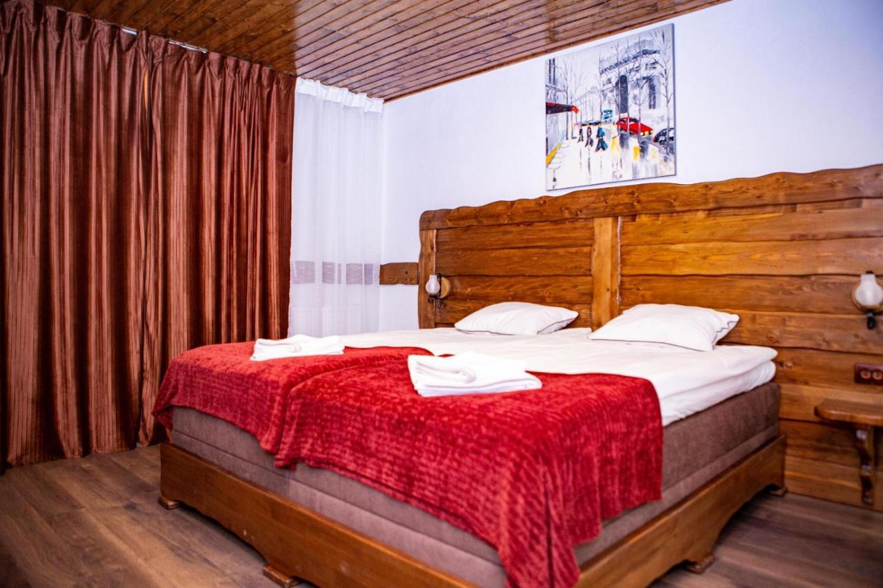 Vila Swe Sar Hotel Curtea de Argeş Eksteriør billede